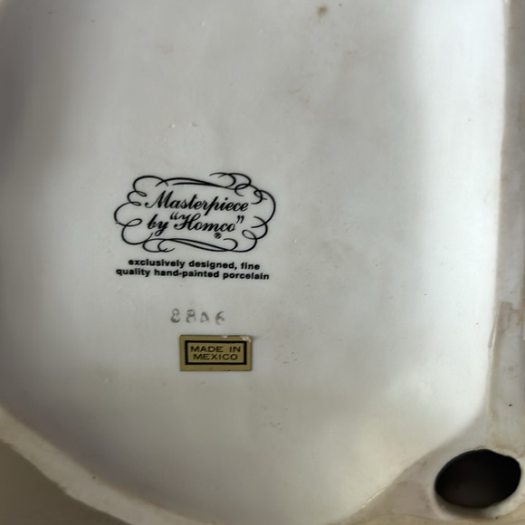 Masterpiece by Homeco - Jesus with Children - Picture 6 of 8